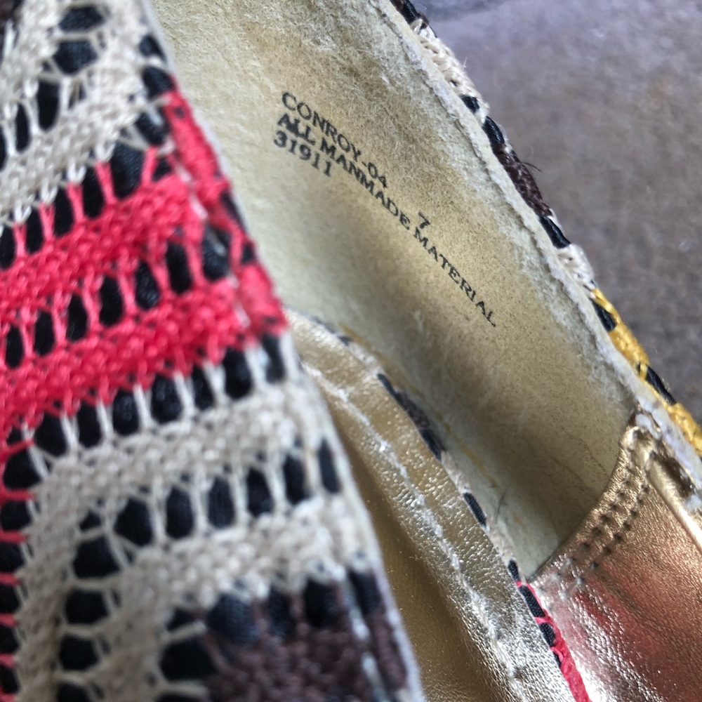 Heels - Picture 4 of 4